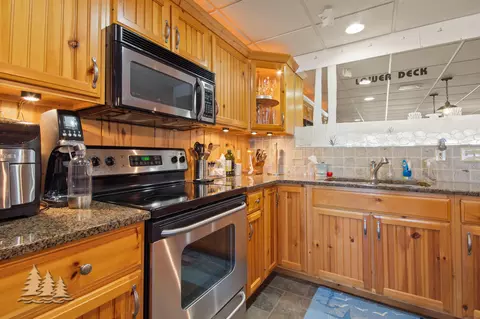Kitchen - 1908 Cobb Rd, Lewiston, MI 49756 photo 6 of 6