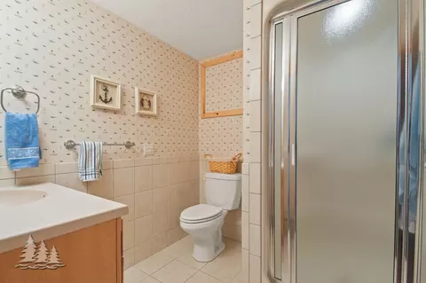 Bath - 1908 Cobb Rd, Lewiston, MI 49756 photo 7 of 8