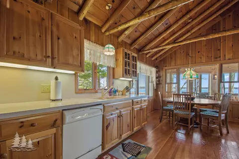 Kitchen - 1908 Cobb Rd, Lewiston, MI 49756 photo 2 of 6