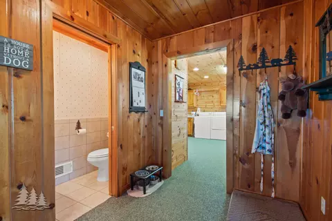 Entry Way - 1908 Cobb Rd, Lewiston, MI 49756 photo 1 of 2