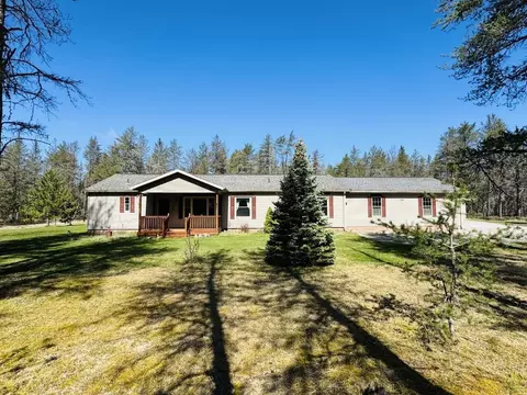 991 N Manistee River Road Grayling Mi 49738 Rd, Grayling, MI 49738