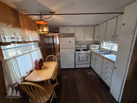 Kitchen - 3601 Harmony Ct, Lewiston, MI 49756 photo 2 of 2