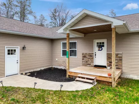 11159 Stephan Bridge Road Roscommon Mi 48653 Rd, Roscommon, MI 48653 photo 3