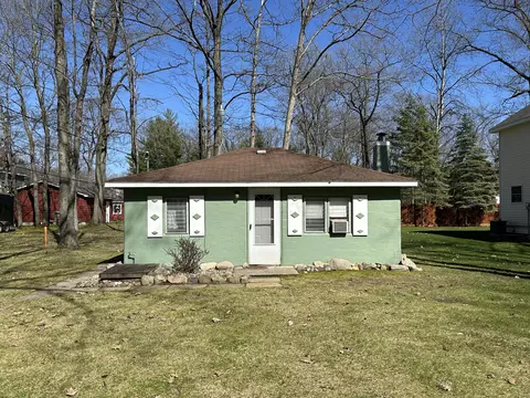 216 Kimberly Drive Prudenville Mi 48651 Dr, Prudenville, MI 48651