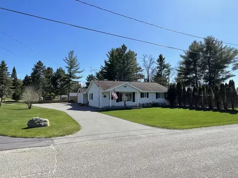9612 E Madison Road St Helen Mi 48656 Rd, Saint Helen, MI 48656