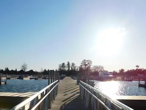 227 Boat Club Dr #SLIP 227, Cheboygan, MI 49721