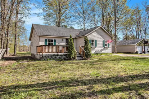 5432 W Mobile Trl, Traverse City, MI 49685