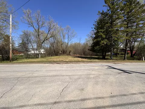 461 S Western Ave, Cheboygan, MI 49721