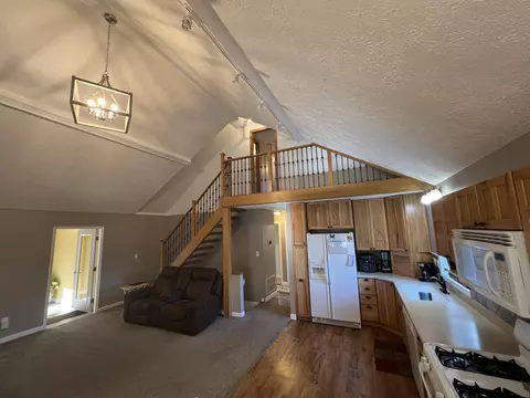 302 Ridgedale Dr, Roscommon, MI 48653 photo 12