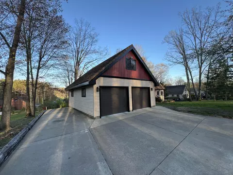 302 Ridgedale Dr, Roscommon, MI 48653 photo 41