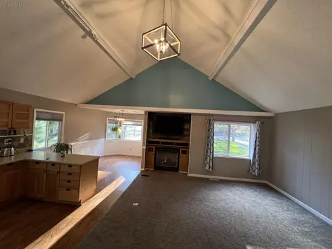 302 Ridgedale Dr, Roscommon, MI 48653 photo 7