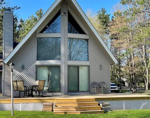 1757 Lakewood Drive Gaylord Mi 49735 Dr, Gaylord, MI 49735