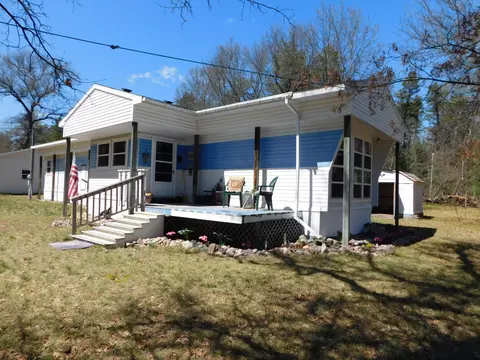 430 E Pere Cheney Road Roscommon Mi 48653 Rd, Roscommon, MI 48653