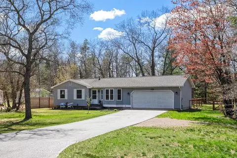 6002 Berry Lane Indian River Mi 49749 Ln, Indian River, MI 49749