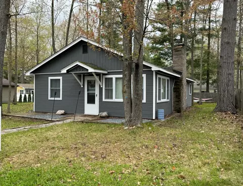 135 Sixteenth Street Prudenville Mi 48651 St, Prudenville, MI 48651