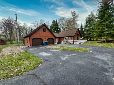5271 N Markey Road Roscommon Mi 48653 Rd, Roscommon, MI 48653