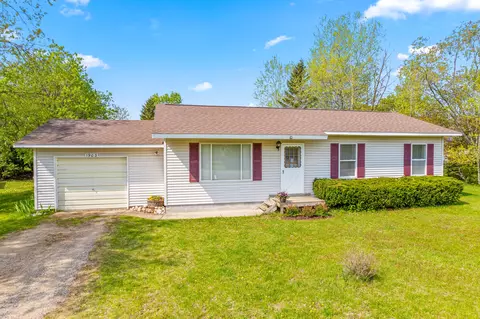 1903 Baden Strasse, Gaylord, MI 49735