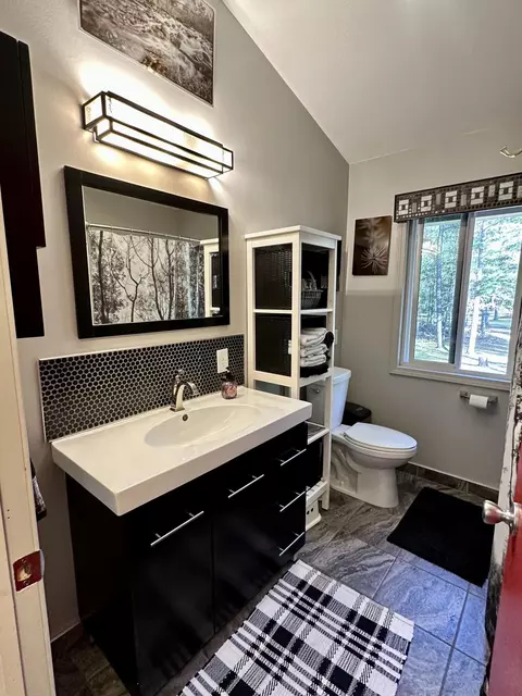 Bath - 2434 Jack Pine Dr, Grayling, MI 49738 photo 1 of 4