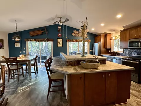 Kitchen - 2434 Jack Pine Dr, Grayling, MI 49738 photo 2 of 10