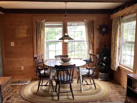 Dining - 7044 Artesian Trail Cheboygan Mi 49721 Trl, Cheboygan, MI 49721 photo 1 of 3