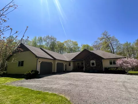 1210 S Manning Hill Road Lachine Mi 49753 Rd, Lachine, MI 49753
