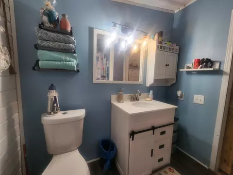 Bath - 4057 Knightsbridge Lane Jackson Mi 49201 Ln, Jackson, MI 49201 photo 3 of 7