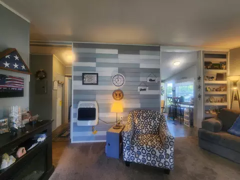 Living - 4057 Knightsbridge Lane Jackson Mi 49201 Ln, Jackson, MI 49201 photo 1 of 3
