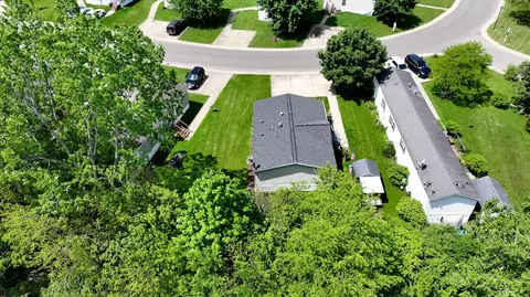 View/Area - 4057 Knightsbridge Lane Jackson Mi 49201 Ln, Jackson, MI 49201 photo 6 of 9