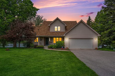 10783 Moonlight Bay Road Cheboygan Mi 49721 Rd, Cheboygan, MI 49721