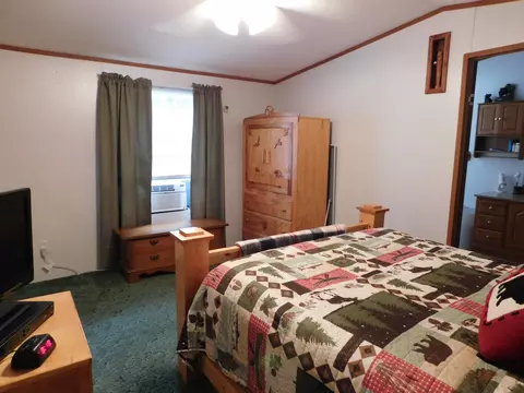 Bedroom - 21 E Timber Trl, Grayling, MI 49738 photo 2 of 7