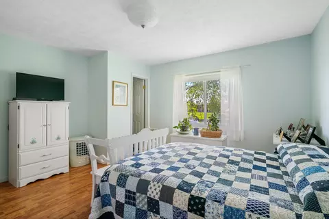 Bedroom - 170 Riverside Dr, Cheboygan, MI 49721 photo 2 of 6