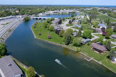 View/Area - 170 Riverside Dr, Cheboygan, MI 49721 photo 4 of 25