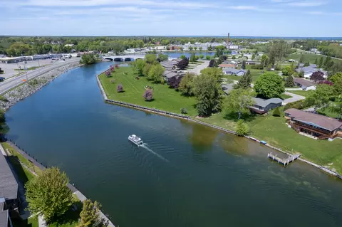 View/Area - 170 Riverside Dr, Cheboygan, MI 49721 photo 16 of 25
