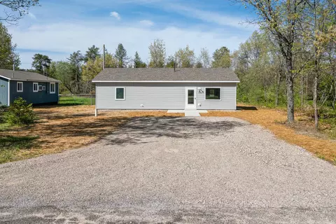 4348 Kateri Lane Indian River Mi 49749 Ln, Indian River, MI 49749