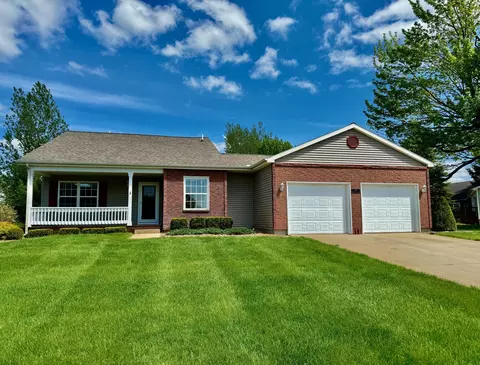 201 Glen Woods Trail Gaylord Mi 49735 Trl, Gaylord, MI 49735