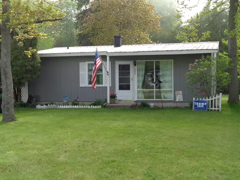 504 North St, Alpena, MI 49707
