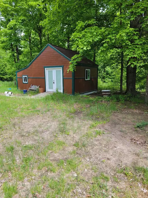 5469 Old Vanderbilt Road Vanderbilt Mi 49795 Rd, Vanderbilt, MI 49795 photo 2