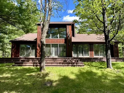 4400 Betsy Boulevard Grayling Mi 49738 Blvd, Grayling, MI 49738