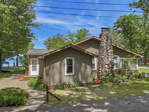 8877 Hillcrest Rd, Roscommon, MI 48653 photo 29
