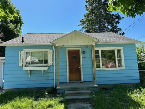 208 S Fourth Ave, Alpena, MI 49707