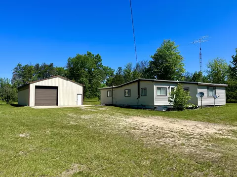 4952 Wilderness Trail Grayling Mi 49738 Trl, Grayling, MI 49738