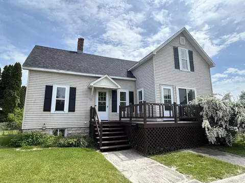 1034 S First Avenue Alpena Mi 49707 Ave, Alpena, MI 49707