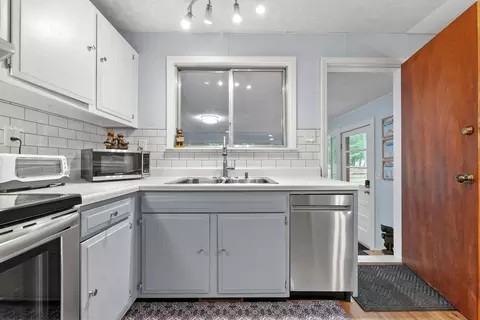 119 Clyde Street Roscommon Mi 48653 St, Roscommon, MI 48653 photo 3