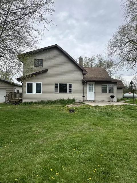 1739 E Mill St, Harrisville, MI 48740