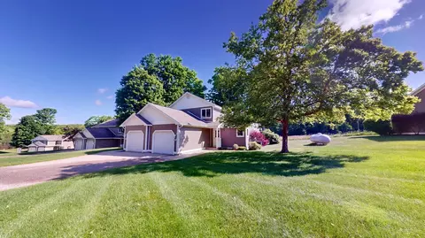 4794 Tee Lane 44b Gaylord Mi 49735 Ln #44B, Gaylord, MI 49735