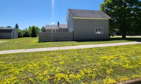 Exterior - 708 Maple Street Grayling Mi 49738 St, Grayling, MI 49738 photo 1 of 9