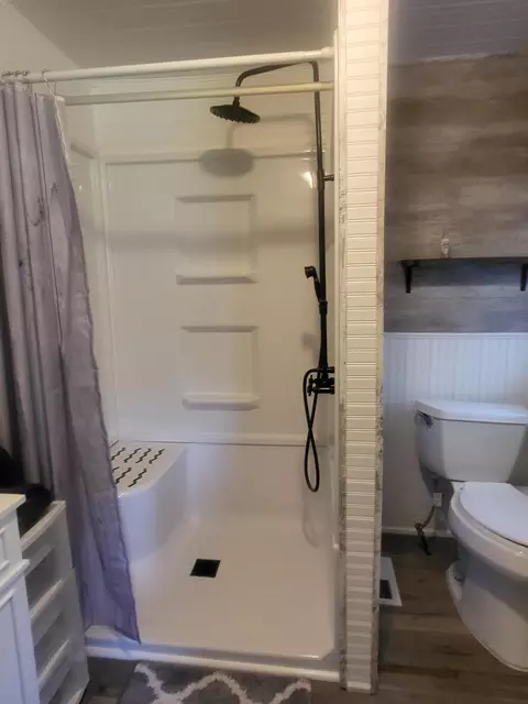 Bath - 708 Maple Street Grayling Mi 49738 St, Grayling, MI 49738 photo 4 of 4