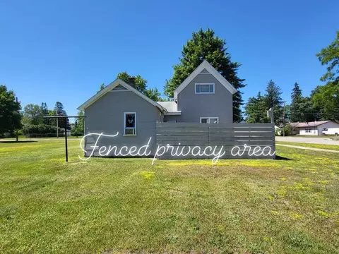 Exterior - 708 Maple Street Grayling Mi 49738 St, Grayling, MI 49738 photo 5 of 9