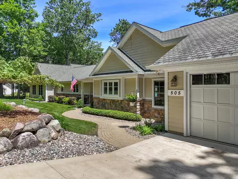 505 Burrows Avenue Roscommon Mi 48653 Ave, Roscommon, MI 48653 photo 3