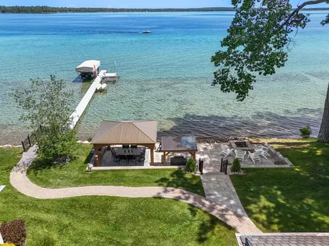505 Burrows Avenue Roscommon Mi 48653 Ave, Roscommon, MI 48653 photo 9